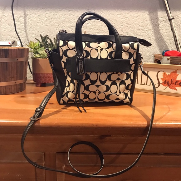 Small Coach Purse - Picture 1 of 5